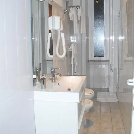 Holiday Flat S.lorenzo Roma