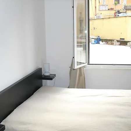 Holiday Flat S.lorenzo * Roma